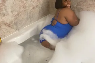 out calls only. ubur me. text only dont call - Image 7