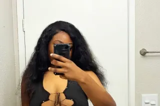 😊200 HOUR SPECIAL ☺Ask About 2... - Image 1