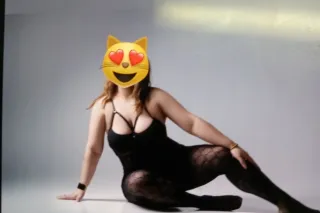 Hot latina / Mexican .. incall... - Image 3