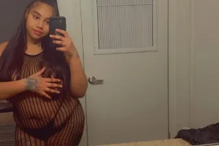 The wettest in town❤ Wet dream... - Image 2