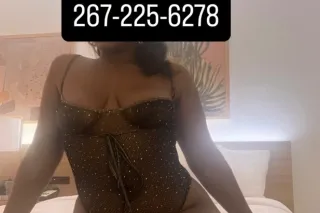 BACK IN TOWN COME THRU 💦🍭🍯SWEE... - Image 1