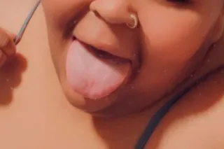 SNOWED IN SPECIAL 100 QV💎RARE💎🔥CARAMEL SSBBW, VERY BIG, VERY FREAKY, VERY TIGHT💚 💥GEEKY/NERDY/GAMER💥 LET ME MAKE YOU FEEL LIKE A KING/QUEEN 🥰 - Image 6