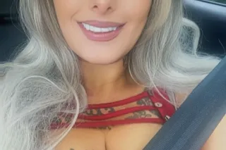 SNOW BUNNY SUNDAY SUPER HONRNY PREGGO IM HOT N READY IN ALTON ILLINOIS 8 MONTHS PREGNANT SUPER SOAKER - Image 8