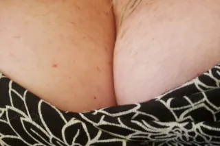 QUICK VISIT. $75 - 49 - Image 3