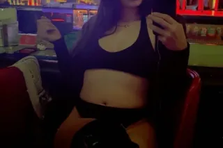 OUTCALLS ONLY! NO INCALL AVAIL... - Image 2