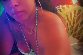 ɴᴏ ɴᴇᴇᴅ ᴛᴏ ʟᴏᴏᴋ ᴀɴʏ ꜰᴜʀᴛʜᴇʀ. 💋 | ʟᴇᴛ’ꜱ ᴘʟᴀʏ! 👀 Ur time with me won't be rushed💯party friendly - Image 5