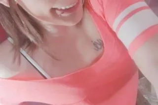 love getting pounded stretched... - Image 4