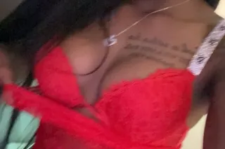 AVAILABLE NOW lisa gfe visitin... - Image 1