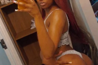 sexy petite im what you been looking for 🫦Mouth Magic👅 - Image 6