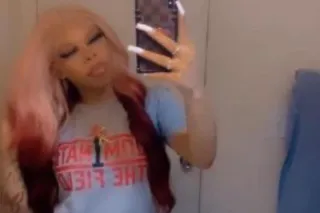 #1CHOICE HOLA PAPI CARDATES ON... - Image 1