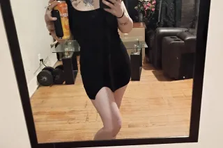 petite beautiful blonde - Image 5