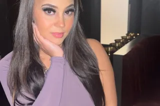 Come Be With Your Dreamgirl &l... - Image 2