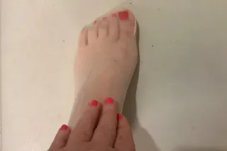 HOT EXOTIC EAST EUROPEAN LADY ... - Image 2