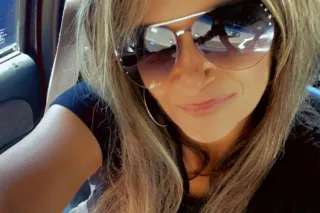 checking it out - Image 5