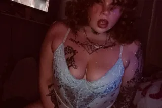 Naughty & Nice 🎁 Hablo Espaol ❤‍🔥 - Image 11