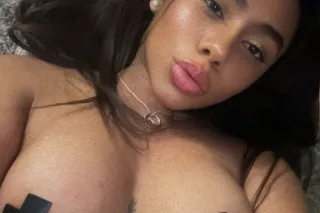 Beautiful Latina✨💗 - 25 - Image 1