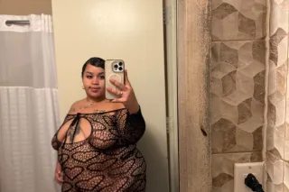 Im Back 😛 Only Here for a Few Days ⏳ Cum See Me Before I Go 🥳 - Image 8