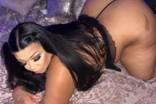 🌹💦Your NEW Obsession 💦🌹 Availa... - Image 1