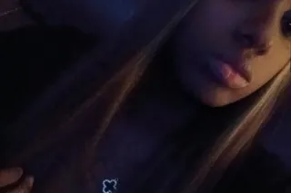 looking for fun pretty in face... - Image 1