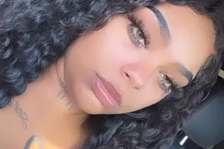 Green eyes 👀 with a beautiful suprise🦄😻read before contacting incompetence will be ignored⚠ - Image 6