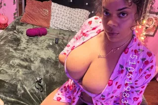 New Pictures ! available now Incalls Puerto Rican Bella. Back in town. Incalls/outcalls Facetime shows , SEXY CURVY BIG TIT BELLA 🫢😍🥰 Book now - Image 7