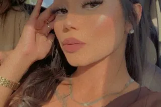 Playful, Flirty, Worth Your Ti... - Image 4