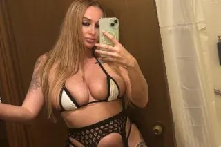 🤍🖤New Pics🖤🤍Naturally Busty🍒💕W... - Image 1