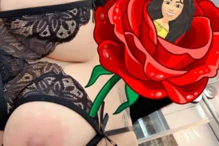 hola, soy ELYY☘, me encanta el... - Image 2