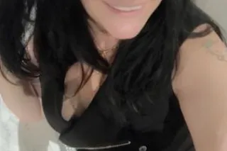 Classy, Sweet 🎂 let's meet. - Image 8