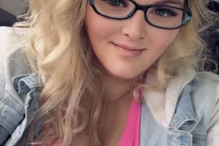 hey guys someone is posing as ... - Image 1