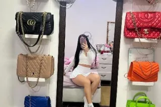 Sabrina soy real 💯totalmente natural corazon ♥ - Image 1