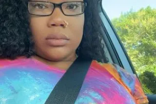 Sexy Hot Babe In Your Area😘 (O... - Image 2