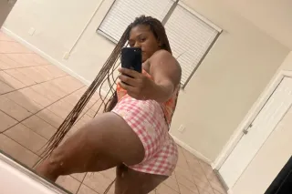 incall holiday sloppy toppy in... - Image 1