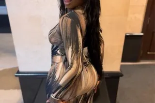 yes i am real! facetime verifi... - Image 2