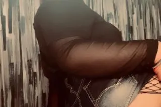 FACETIME SHOWS ONLY/ 🥰✨ YOUR H... - Image 2