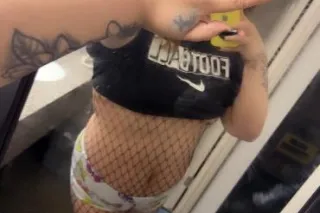 FACETIME SHOWS ONLY/ 🥰✨ YOUR H... - Image 4