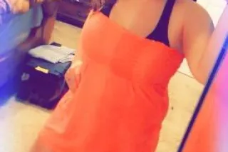 Wanna binge-watch Christmas movies - Image 5