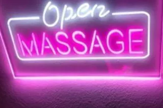 SUNDAY FOOTBALL 🏈🏈AND FUN 🌹GEN... - Image 2