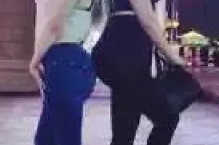 ❤ ❤2 Girl SESSIONS💕❤. DOUBLE T... - Image 3