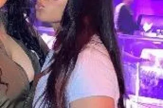 ISLAND MAMI 🌴💋 - 20 - Image 1