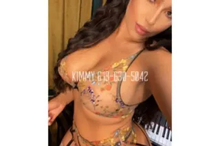 kinky Kimmy Party Girl 🎉 - 27 - Image 4