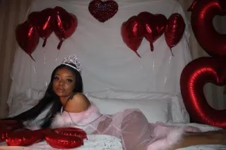 😻PETITE & SEXY 💋👅💦AVAILABLE NO... - Image 2