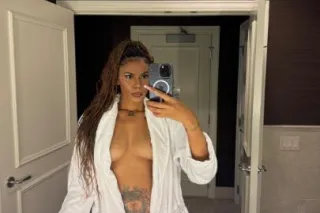 College Cutie ❤ New Limited ti... - Image 3