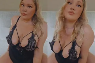 BBW 🥵🍑💦 Loves Role-playing. Te... - Image 1