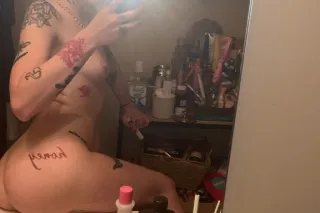 new in town🥰🩵 catch me while u... - Image 4