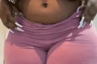 Come See Me 😘 - 24 - Image 2