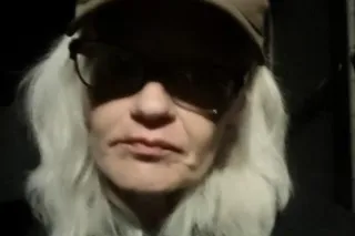 small blond - 42 - Image 3