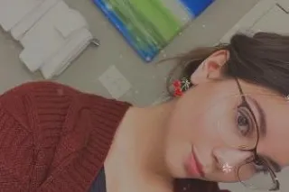 Seeking generous 💕 - 26 - Image 1