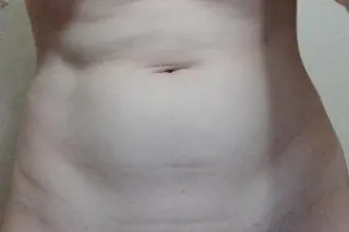 Im so lonely sugar. IM ON OUTC... - Image 3