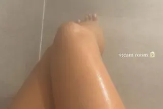 100% REAL!!👅🍭 Tight 😈Fetish Friendly Mistress🍆 - Image 5